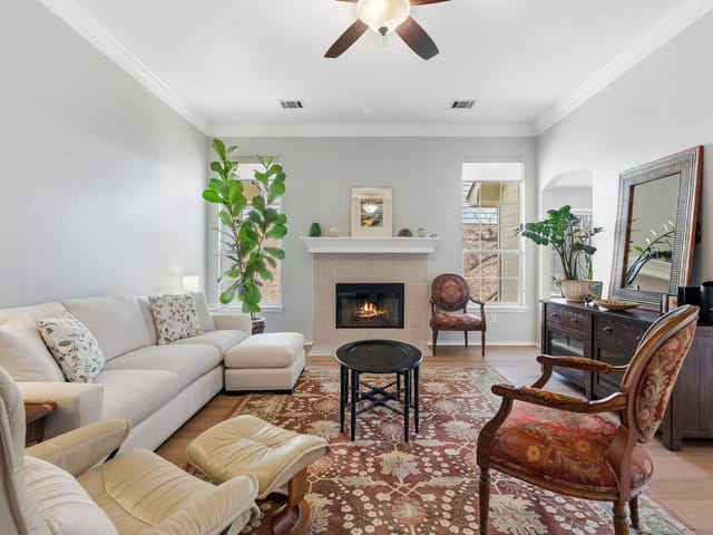 2306 Clover Ridge DR