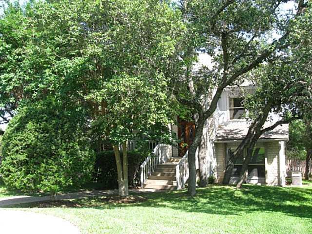 2307 Cliffs Edge DR