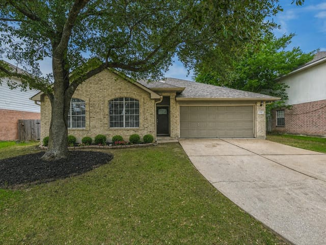 2307 Logan DR