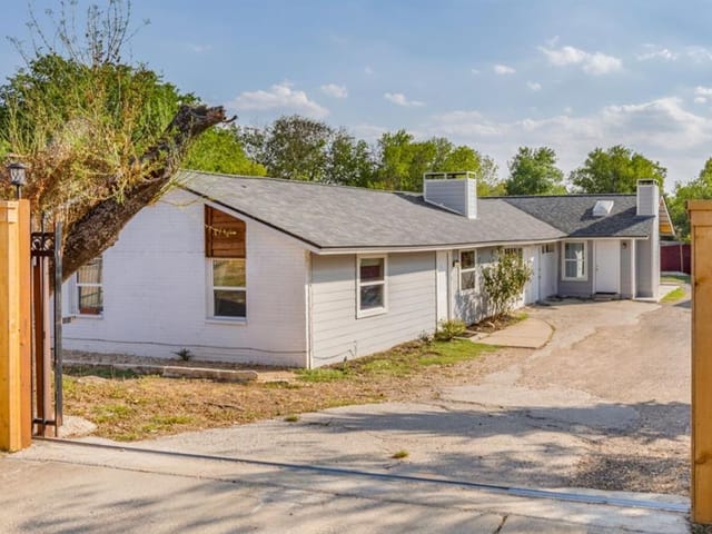 2307 Teri Rd