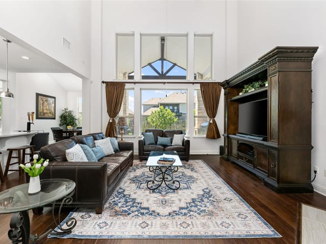2308 Belen Dr