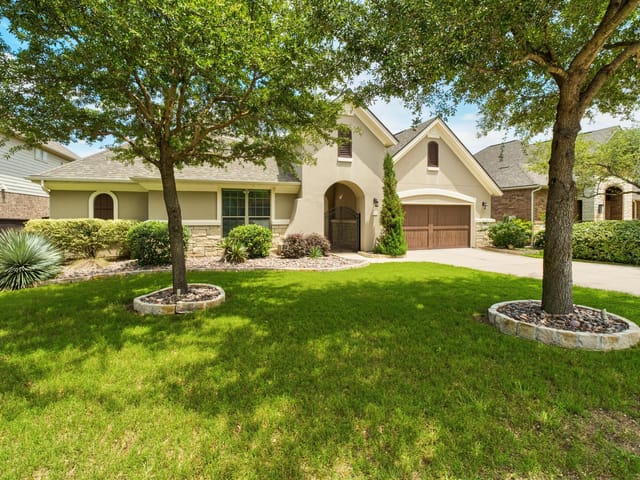 2308 Champions Corner Dr