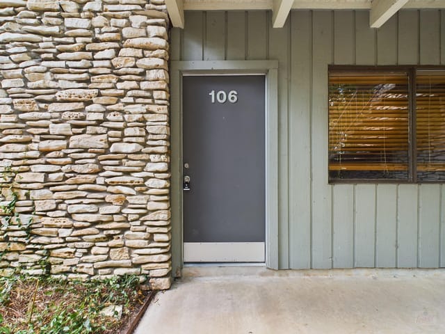 2308 Enfield RD Unit #106