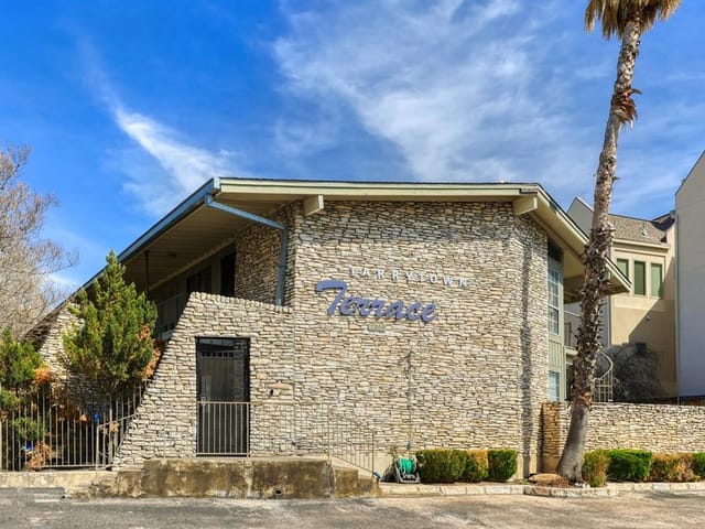 2308 Enfield Rd Unit #204
