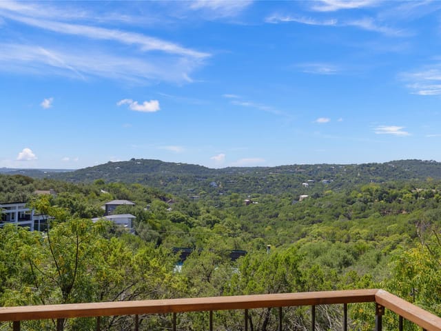 2308 Matador CIR