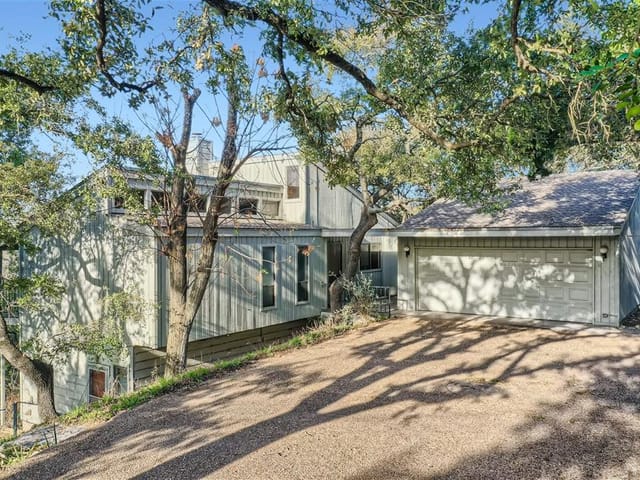 2308 Matador Cir