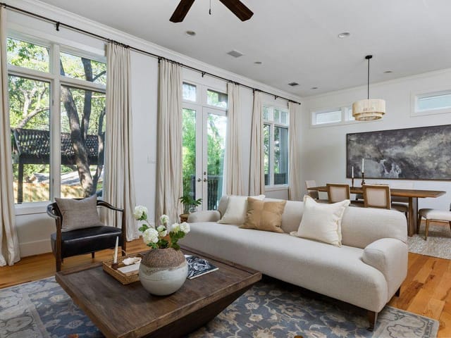 2308 W 9TH ST Unit #B