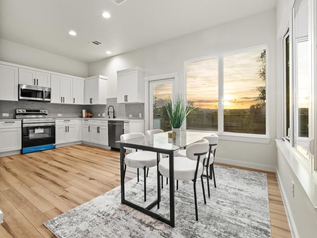 2309 Montopolis Dr Unit #4