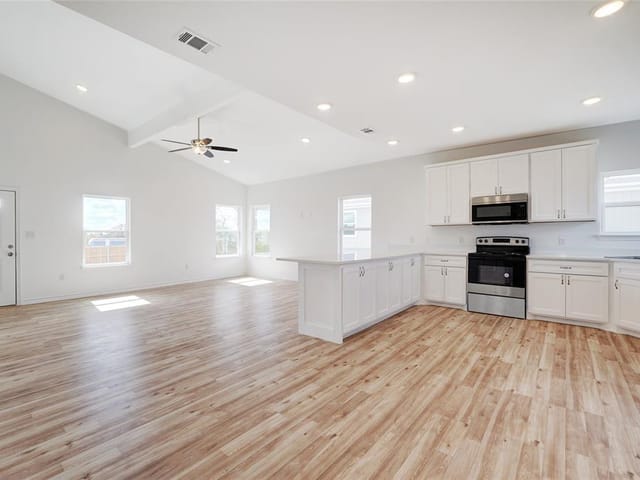 231 La Fortuna Dr