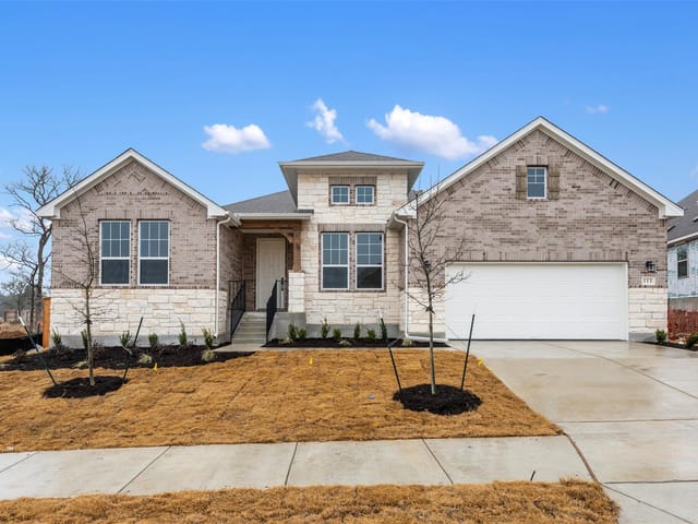 231 Possumhaw LN
