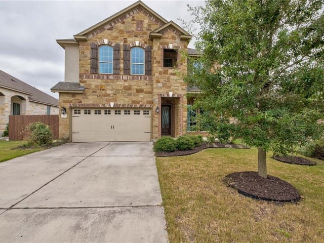 231 Willow Walk Cv