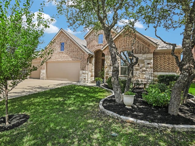 2310 Mansfield LN