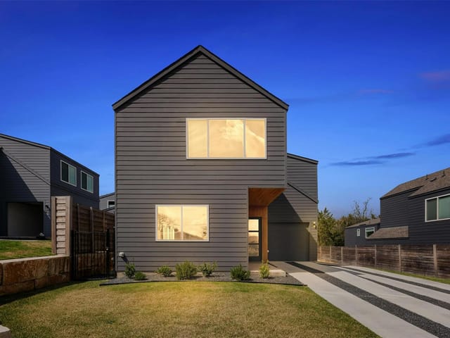 2310 Maxwell Ln Unit #1