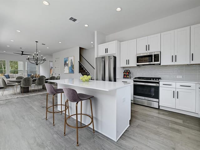 2312 Maxwell Ln Unit #1
