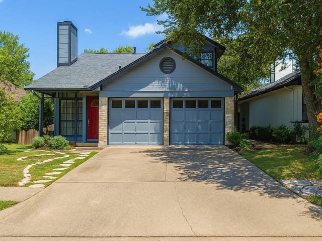 2318 Dowd Ln