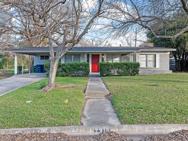 2318 Westoak Dr