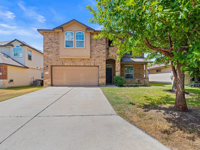 232 Geode LN