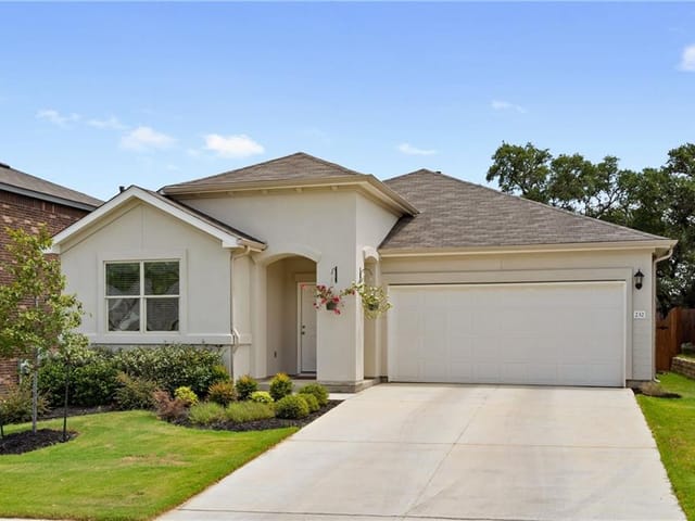 232 Mary Max CIR