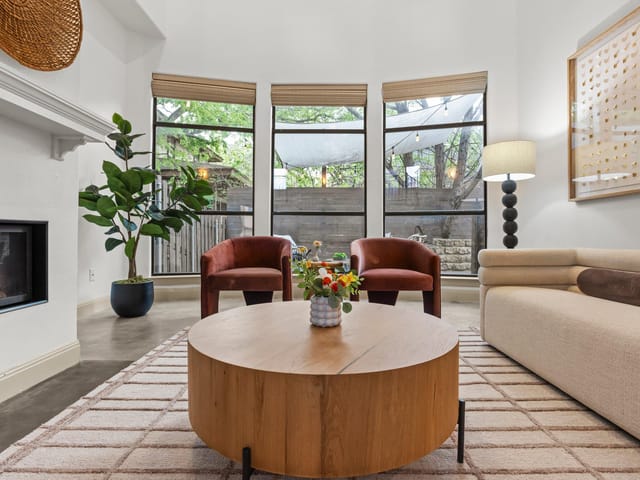 2322 Thornton Rd Unit #B