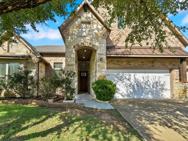 2325 Blended Tree Ranch DR