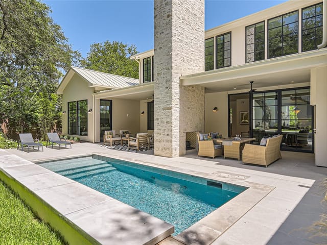 2328 Westforest Dr