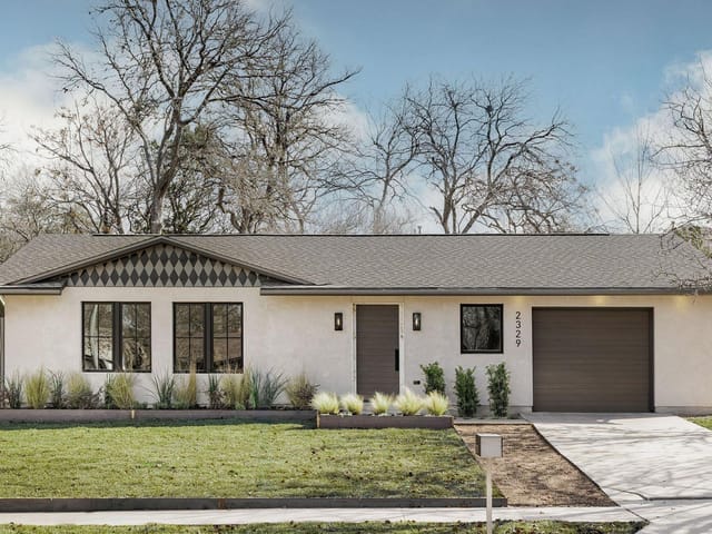 2329 Campden DR
