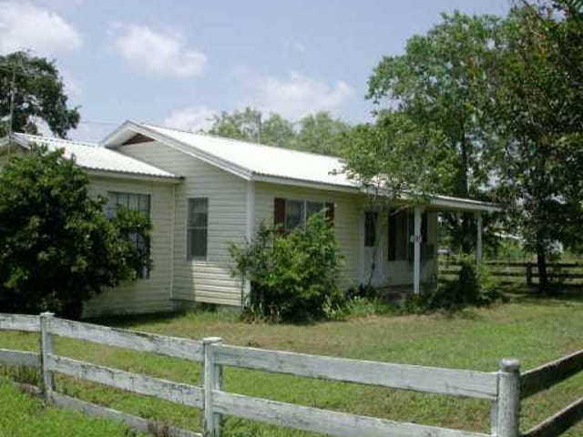 2333 Hwy 21