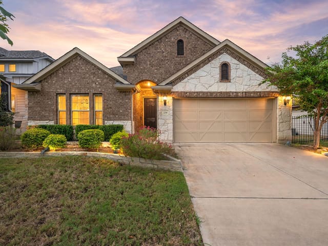 234 Freeman Ranch ST
