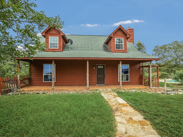2355 Sandy Point RD
