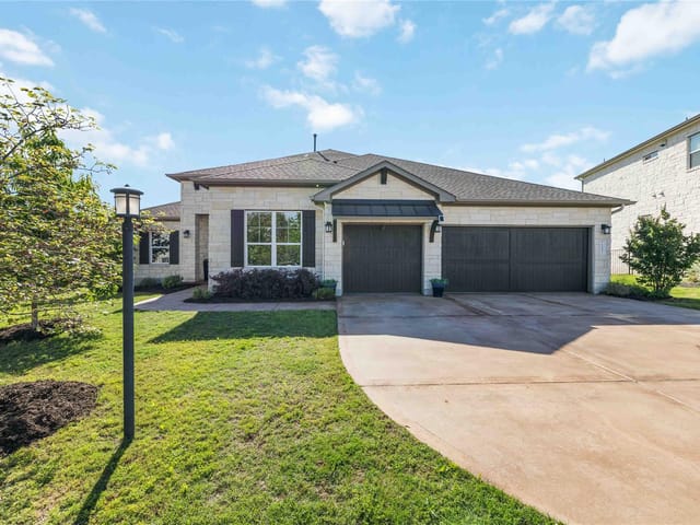 237 Abbeyville Walk