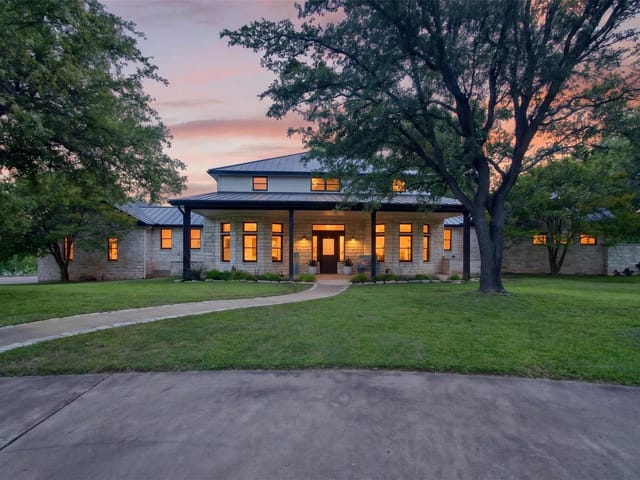 237 Waters Edge