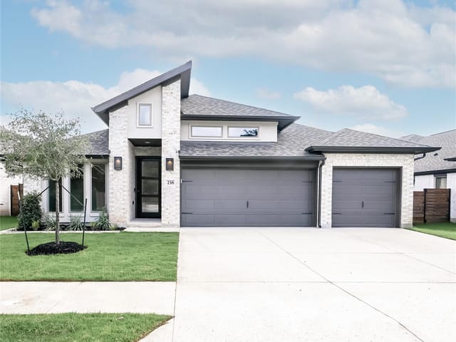 238 Melody RD