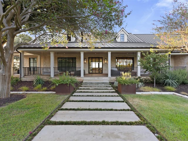 24 Cousteau LN - property photo 1 - Luxury home in Rob Roy, Austin, TX