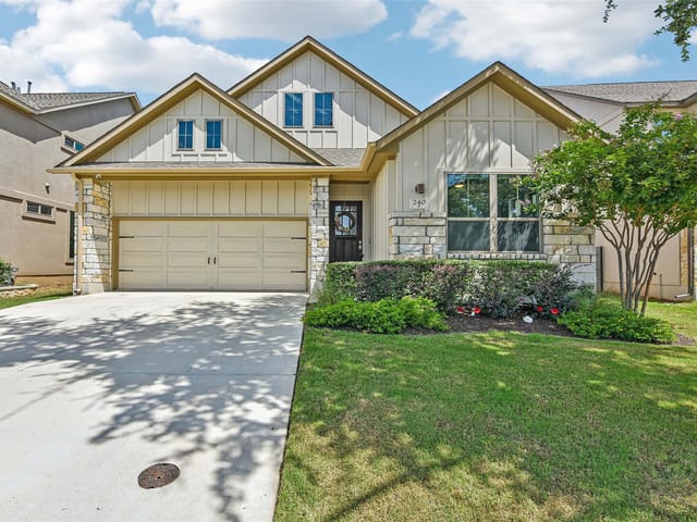 240 Diamondback DR