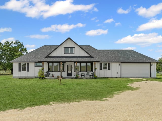 240 Oil Field Rd