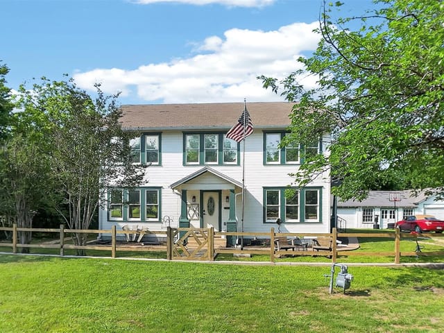 240 W Allen ST