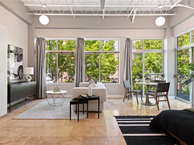 2401 E 6th St Unit #1008