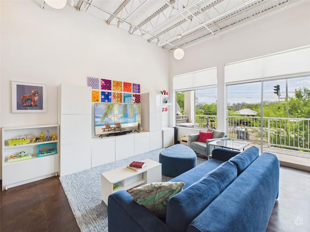 2401 E 6th ST Unit #6095