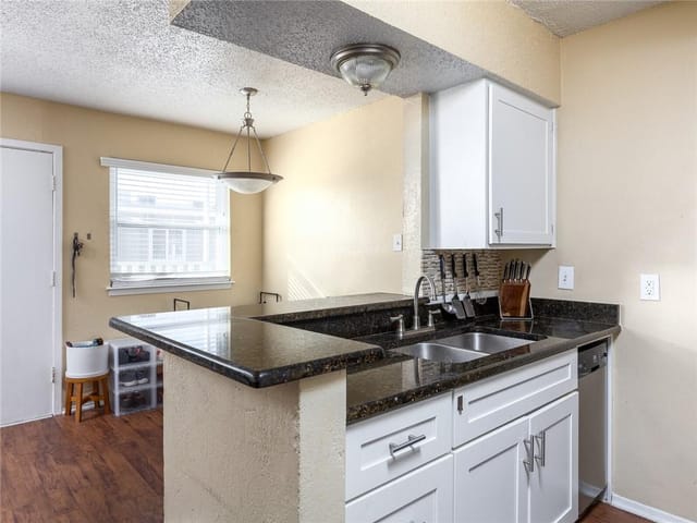 2401 Manor Rd Unit #232