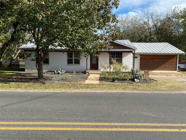 2401 Mecca Rd