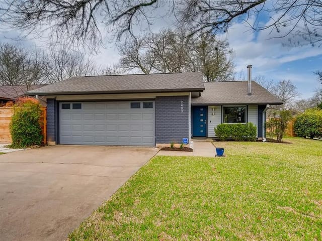 2403 Aldford Dr