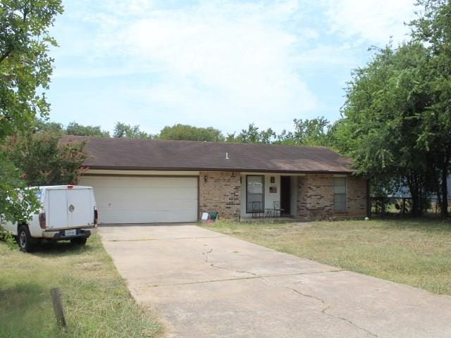 2403 Drew Ln