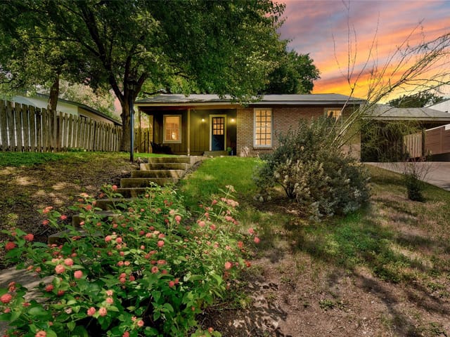 2403 Elmglen Dr