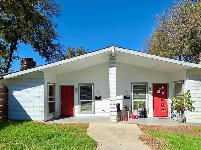 2403 La Casa DR Unit #B