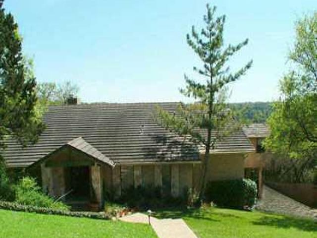 2403 MOUNTAIN VIEW Dr