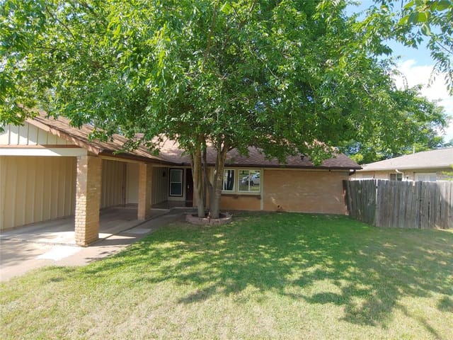 2404 Berkeley Ave Unit #B