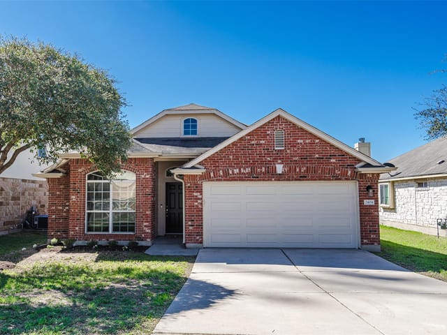 2404 Christoff Loop