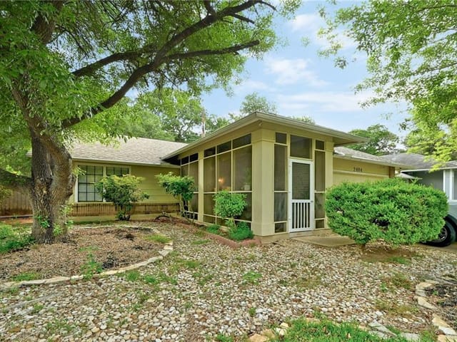2404 Monarch Dr