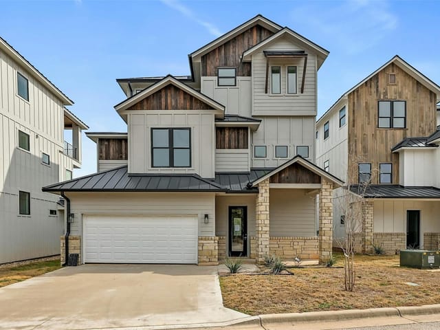 2405  Bruin Dr  #59
