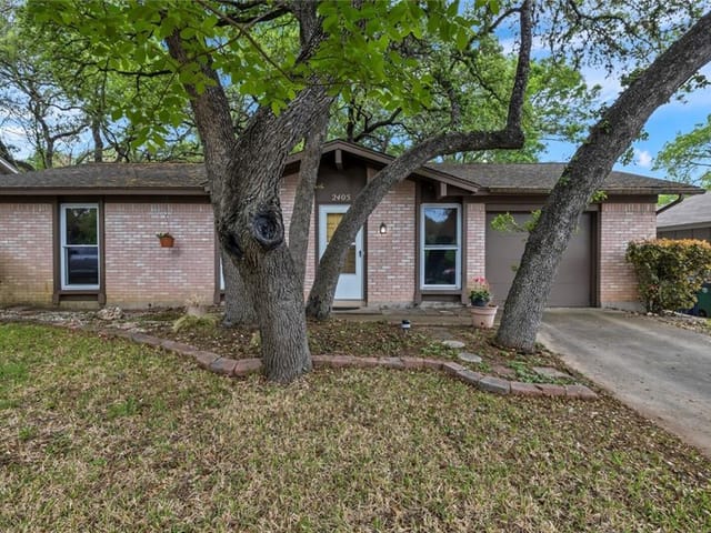 2405 Campden Dr
